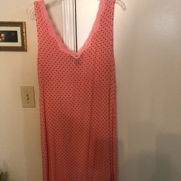 Dotted Peach Night Gown - Picture 3 of 5